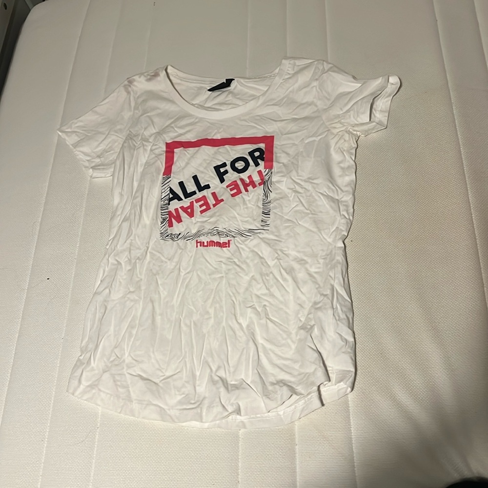 HUMMEL white t-shirt in size small